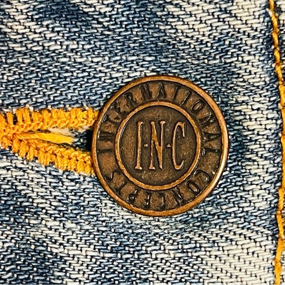 International Concepts Rhinestone Skull Bellbottom Jeans Long Length - Picture 14 of 15